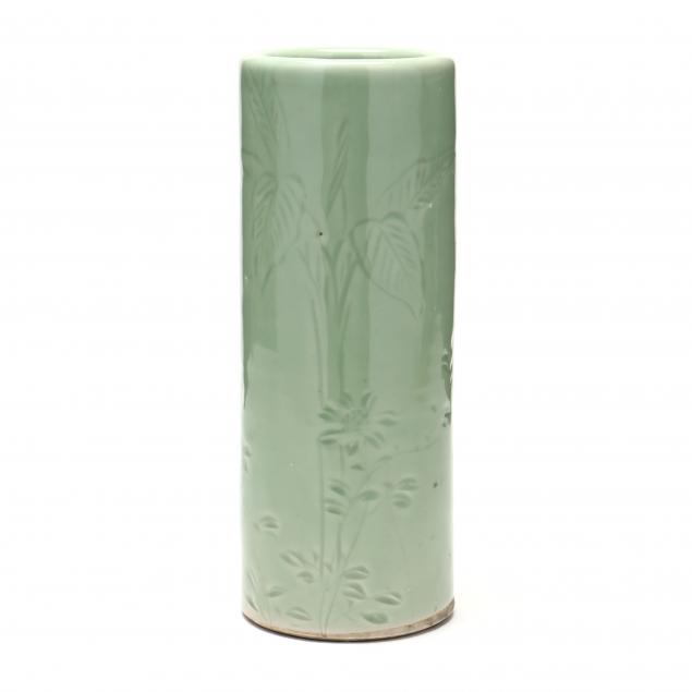 A CHINESE CELADON GLAZED PORCELAIN 3480ce