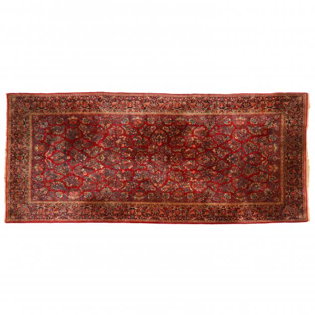 SAROUK CARPET Merlot field with