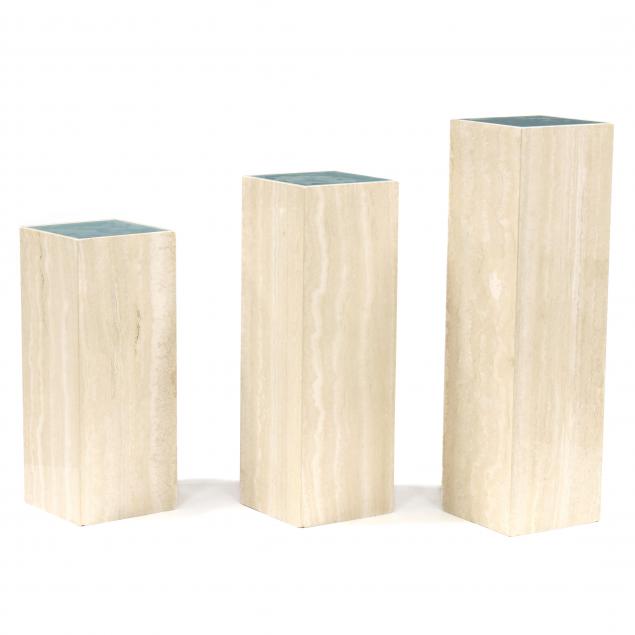 THREE GRADUATED LIGHTED STONE DISPLAY 348228