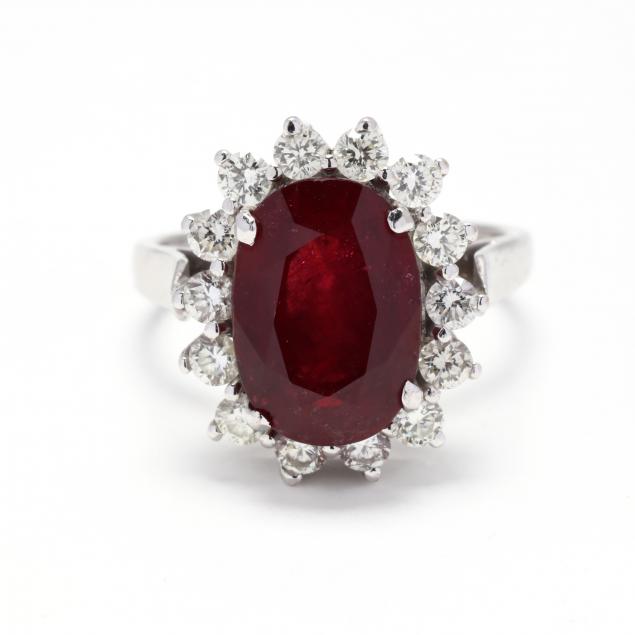 WHITE GOLD RUBY AND DIAMOND RING 3482d1