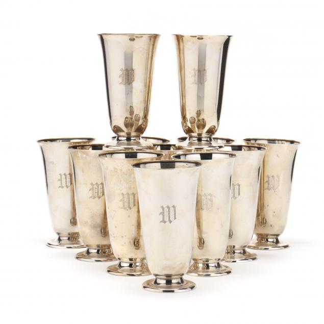 A SET OF TWELVE AMERICAN STERLING 348386