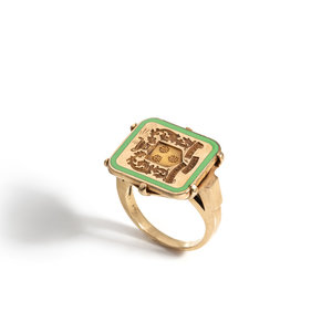 YELLOW GOLD AND ENAMEL SIGNET RING Consisting 3483a2
