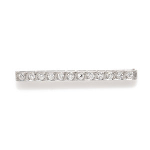 TIFFANY CO DIAMOND BAR BROOCH Containing 3483d6