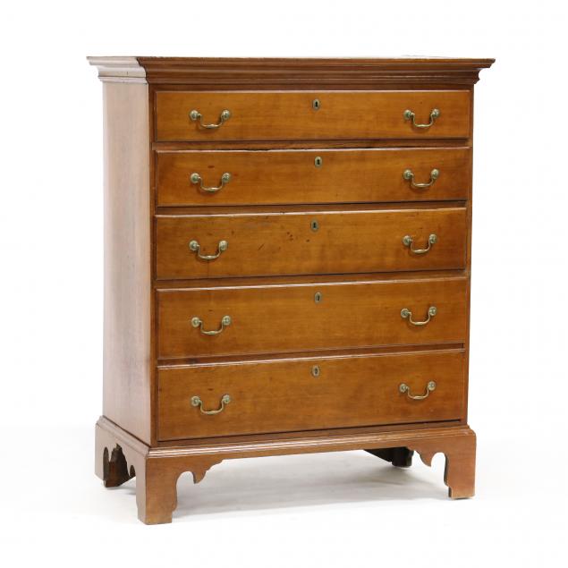 NEW ENGLAND CHIPPENDALE MAPLE CHEST 348519