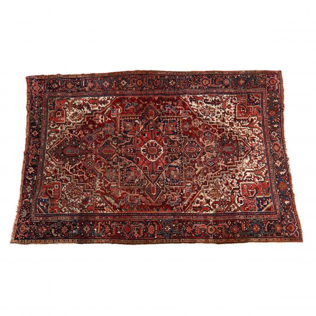 HERIZ CARPET Red field with traditional 34854d