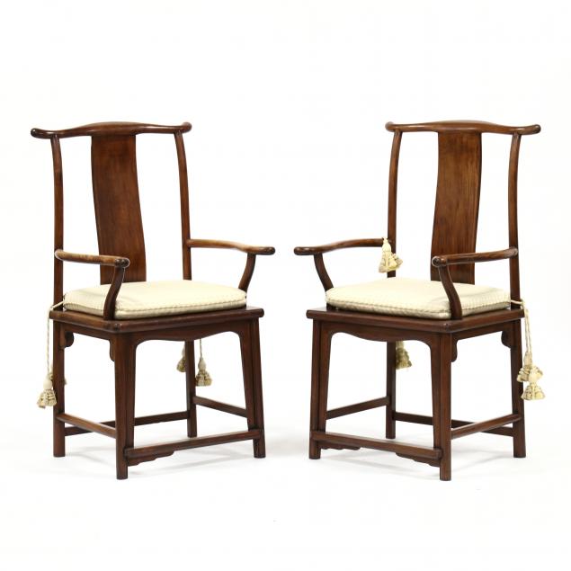 PAIR OF CHINESE HARDWOOD ARMCHAIRS 34877d