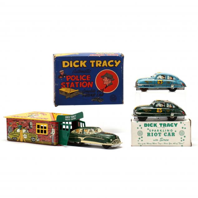 A VINTAGE DICK TRACY TOY SELECTION 348901