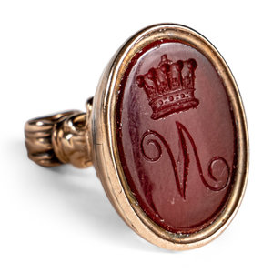 An English Gold and Agate Mounted 348a2e