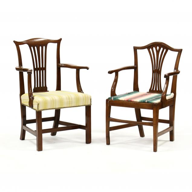 TWO AMERICAN HEPPLEWHITE ARMCHAIRS 348b6e