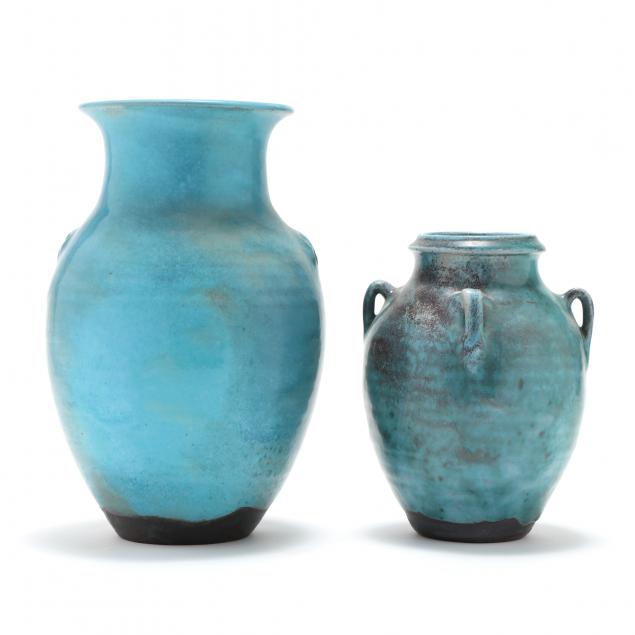 TWO ORIENTAL TRANSLATION VASES  348bc3