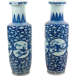A Pair of Chinese Blue and White 34b54c