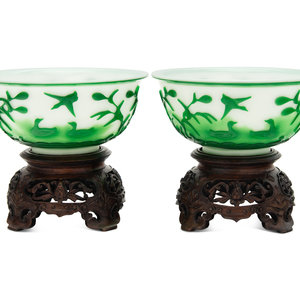 A Pair of Chinese Green Overlay 34b592
