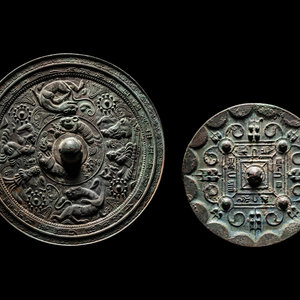 Two Chinese Archaic Bronze Mirrors
????
each