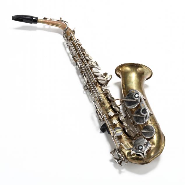 VINTAGE ALTO SAXOPHONE The top marked