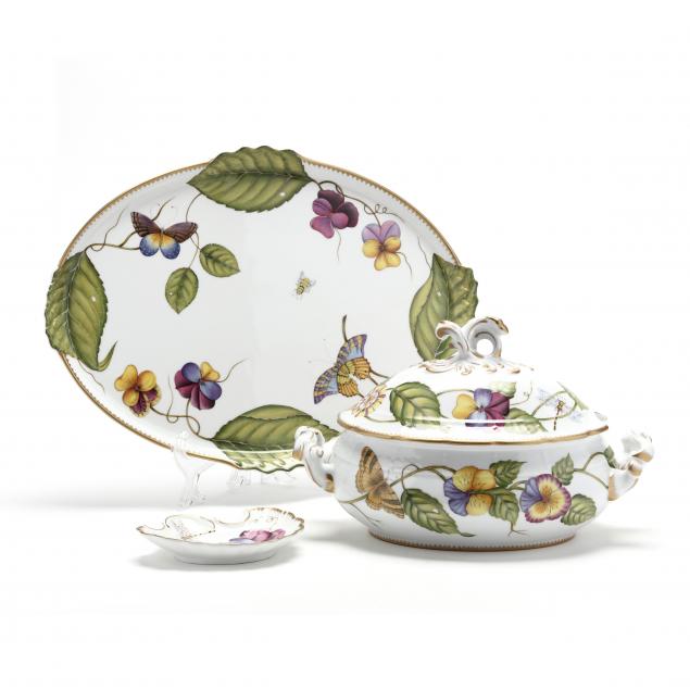 ANNA WEATHERLEY PORCELAIN TUREEN