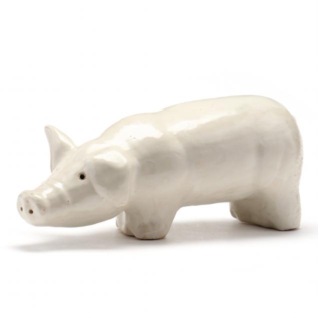 LARGE POTTERY PIG 20th century,