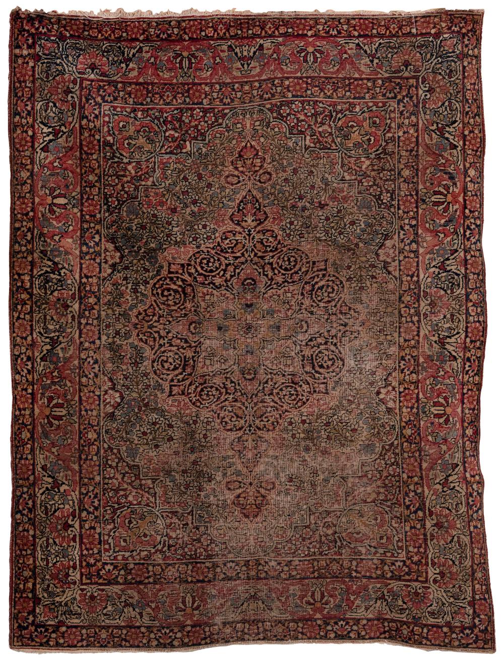 TABRIZ RUG: 4'9" X 6'2" EARLY 20TH