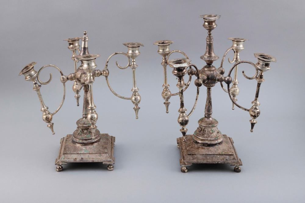 PAIR OF SILVER PLATED CANDELABRA 34bce8