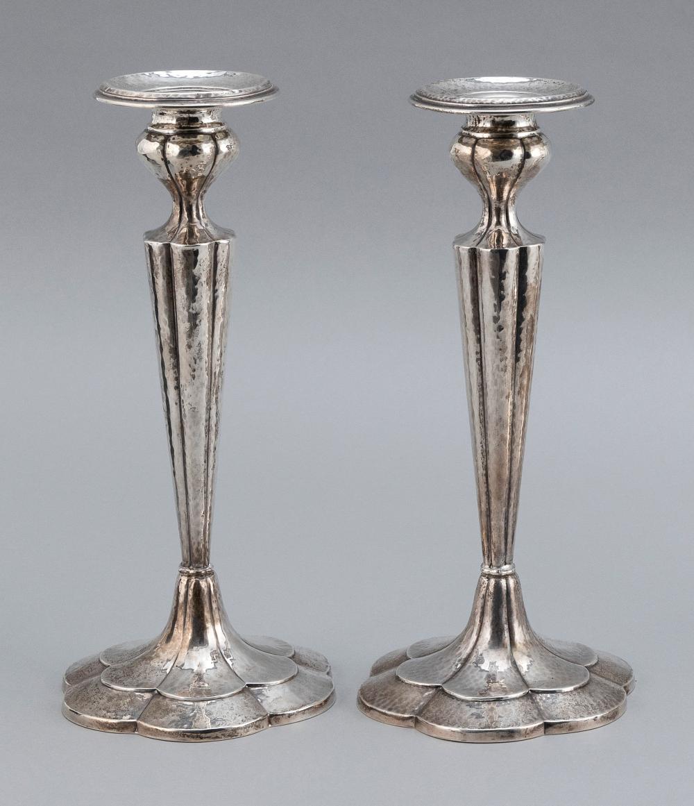 PAIR OF INTERNATIONAL SILVER CO.