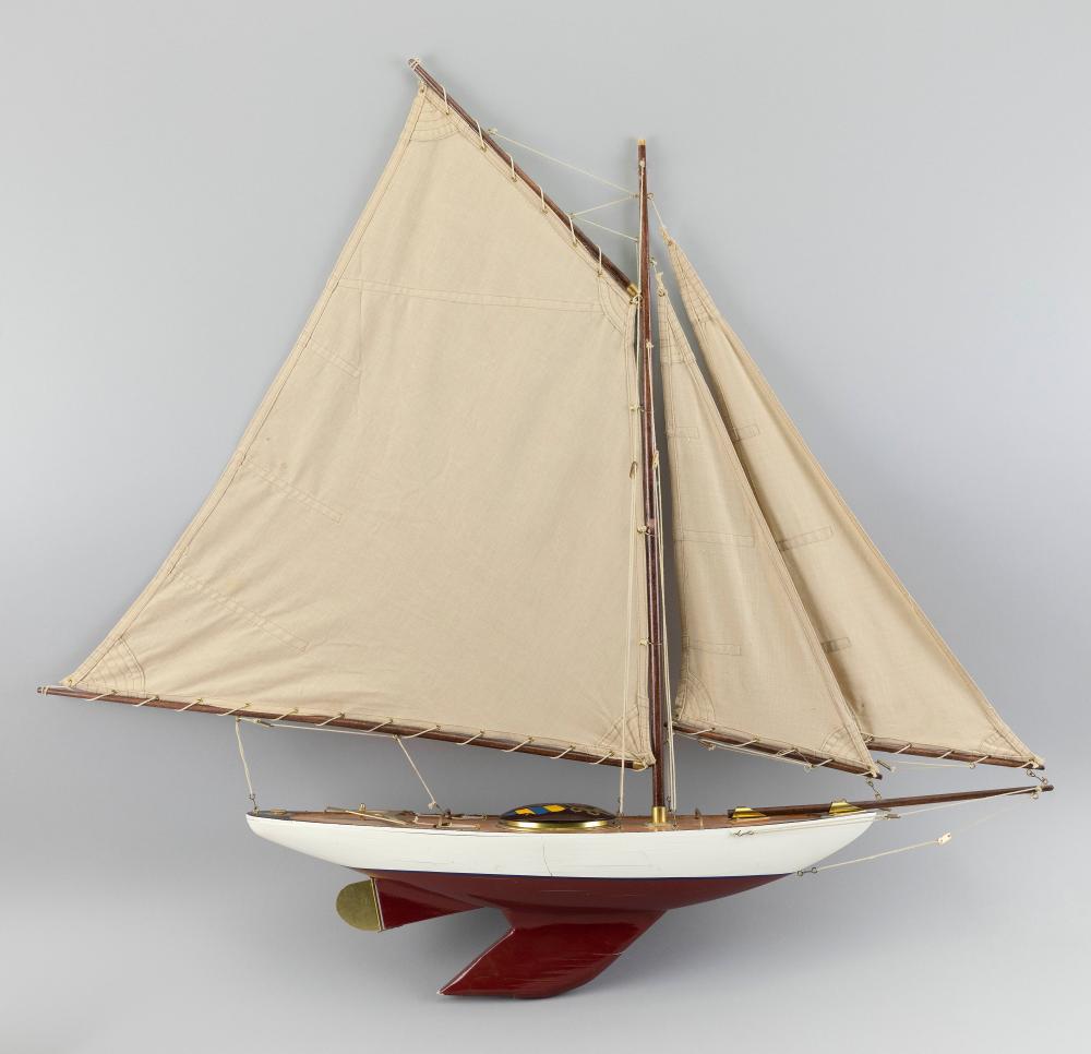  RMYS 1923 POND MODEL OF A YACHT 34c095