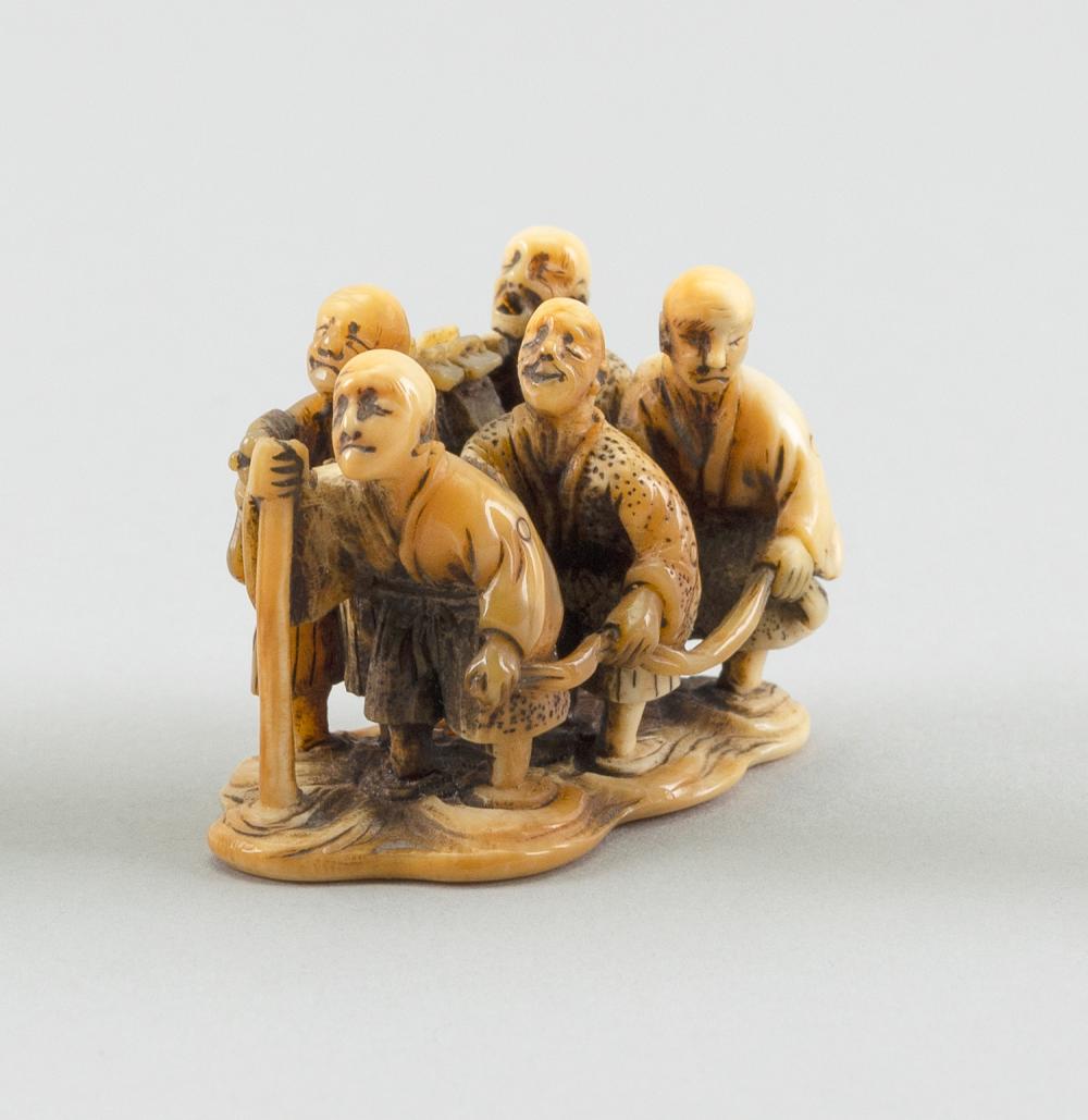 JAPANESE IVORY NETSUKE 19TH CENTURY