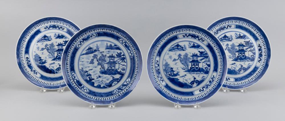 FOUR CHINESE EXPORT BLUE AND WHITE 34c214