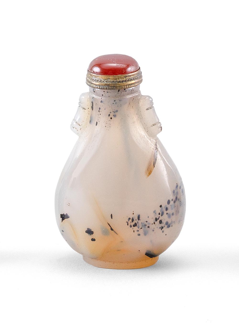 CHINESE AGATE SNUFF BOTTLE 20TH 34c293