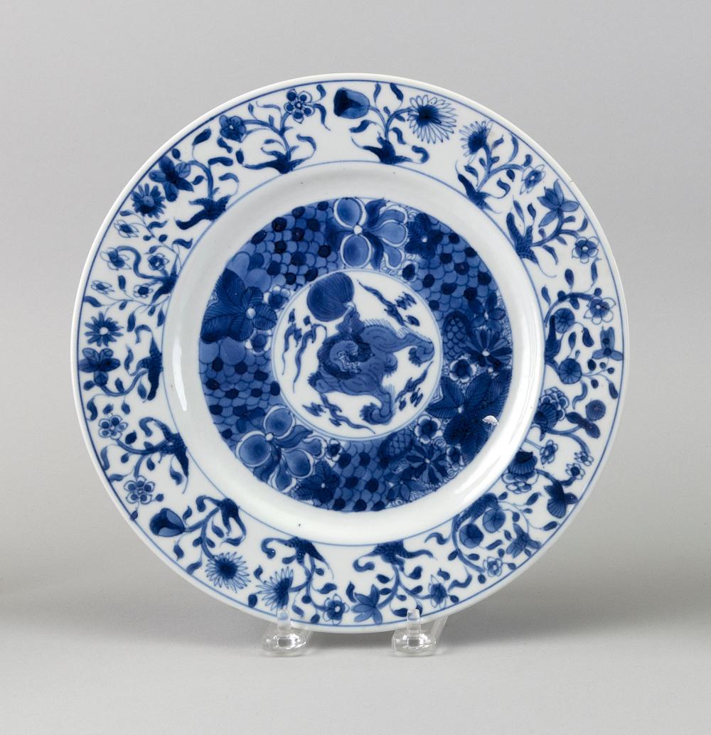 CHINESE BLUE AND WHITE PORCELAIN 34c30c