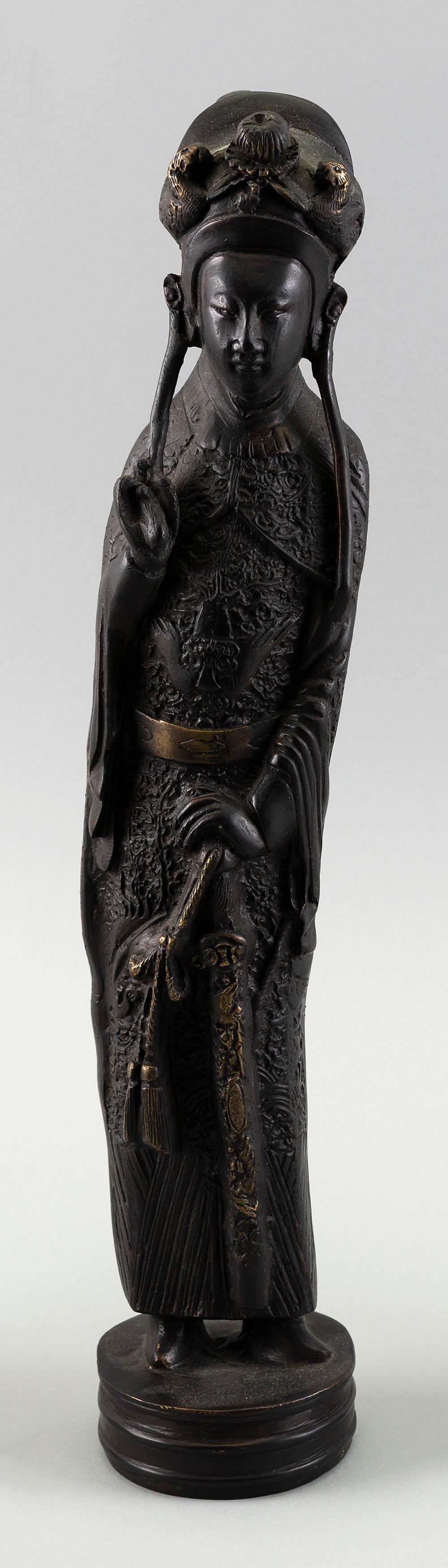 CHINESE BRONZE FIGURE OF A BODHISATTVA