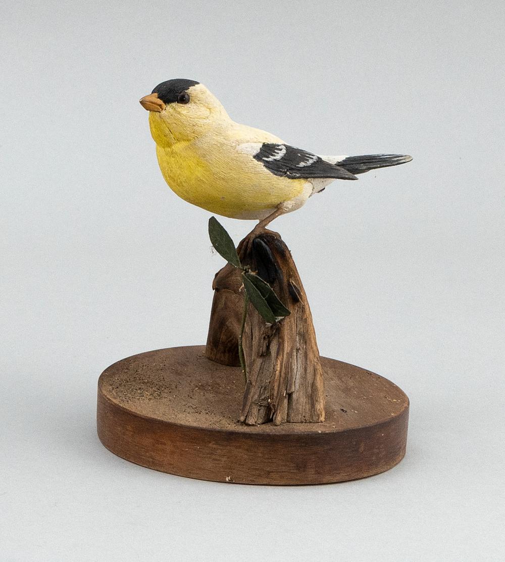 ROBERT AND VIRGINIA WARFIELD GOLDFINCH 34c4e2