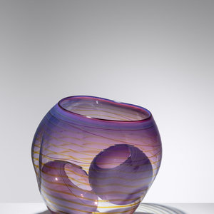 Dale Chihuly b 1941 Royal Violet 34c5bb