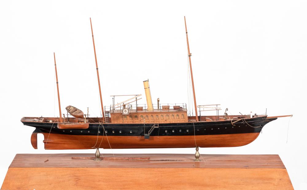 MODEL OF A DANISH ROYAL YACHT FIRST