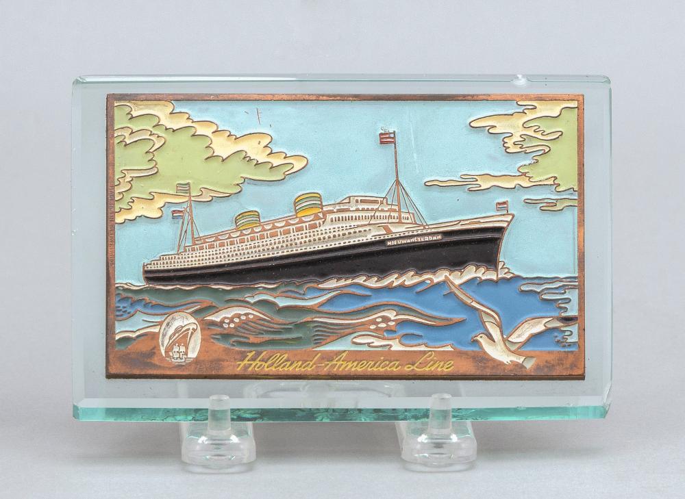 SOUVENIR PAPERWEIGHT FROM THE HOLLAND AMERICA 34c92b