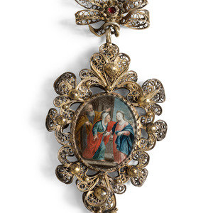 A Devotional Medallion with Filigree 34c93e