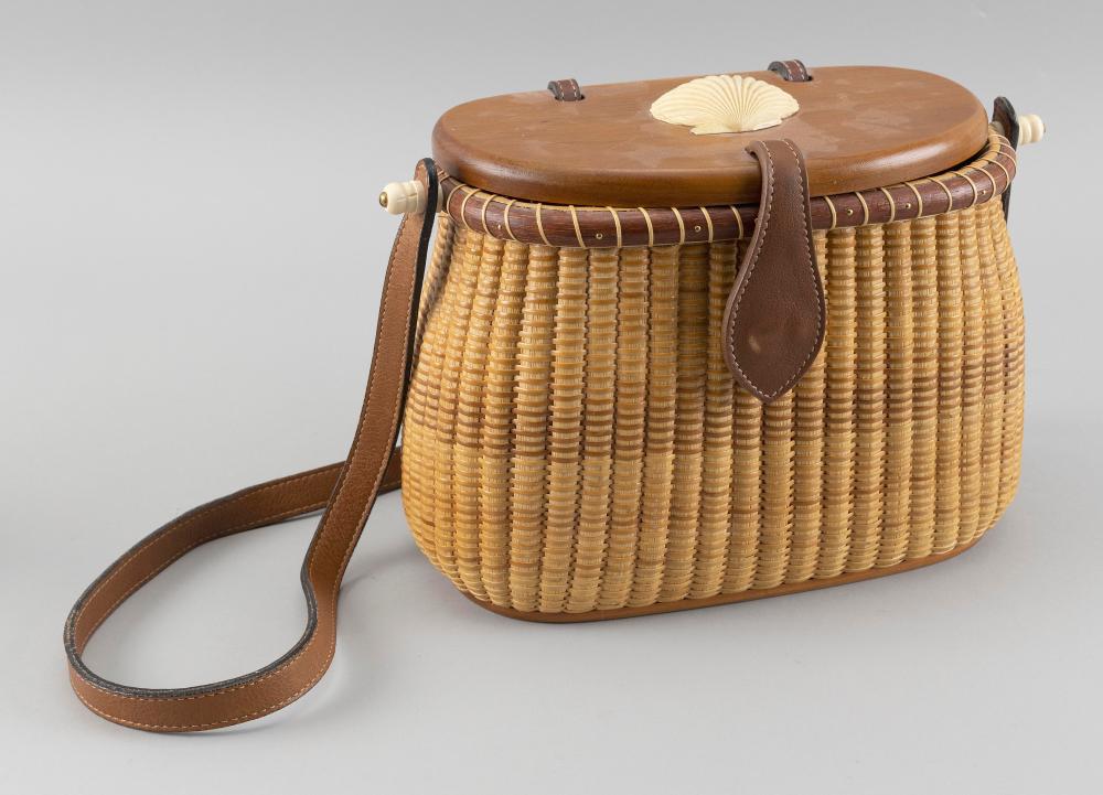 NANTUCKET BASKET PURSE BY HENRY 34ca4b