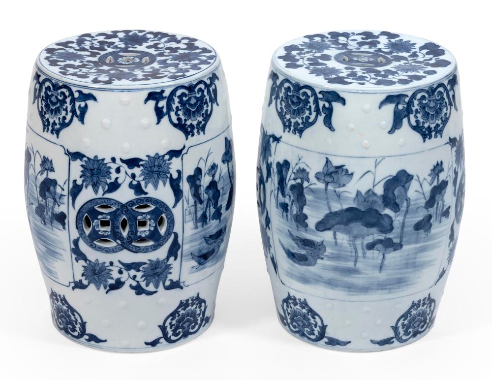 PAIR OF CHINESE PORCELAIN BARREL-FORM
