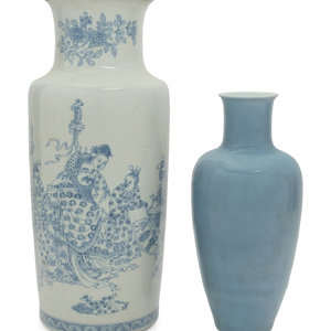 Two Chinese Porcelain Vases
comprising
