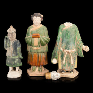 Three Chinese Pottery Figures MING 34a5cf