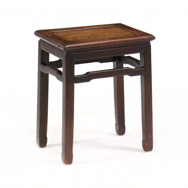 A CLASSICAL CHINESE SMALL TABLE