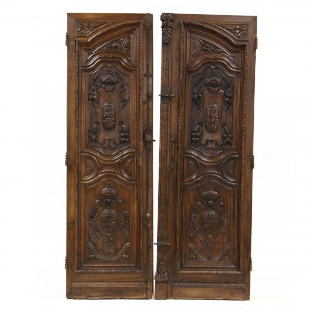 PAIR OF ANTIQUE CONTINENTAL TALL CARVED