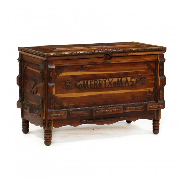 AMERICAN FOLKY CARVED CEDAR CHEST 34a7d0