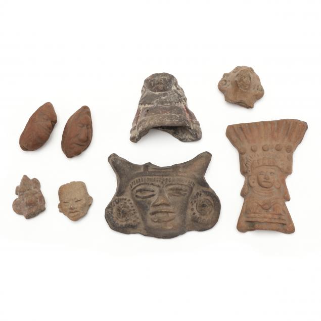 GROUPING OF EIGHT PRE COLUMBIAN 34a8c3