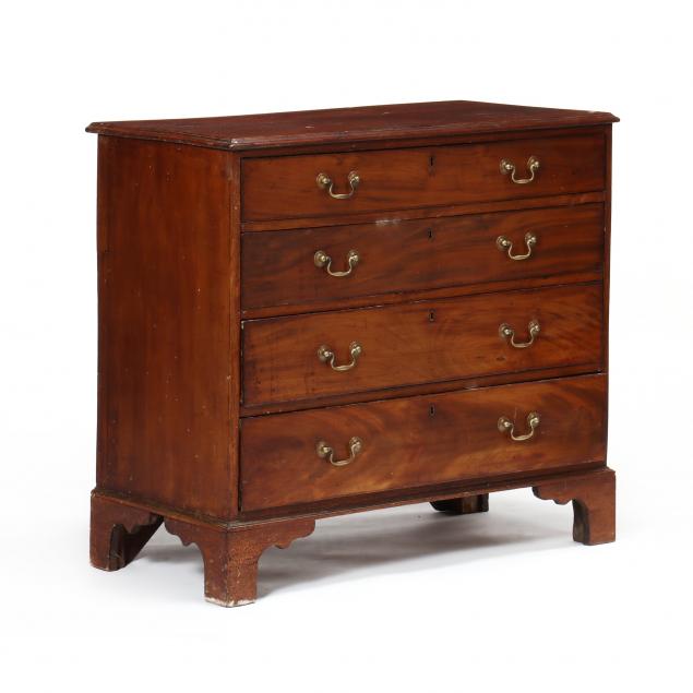 SOUTHERN CHIPPENDALE MAHOGANY CHEST 34a8db