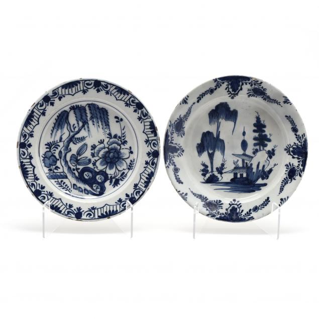 TWO DUTCH DELFT BLUE AND WHITE 34ac64