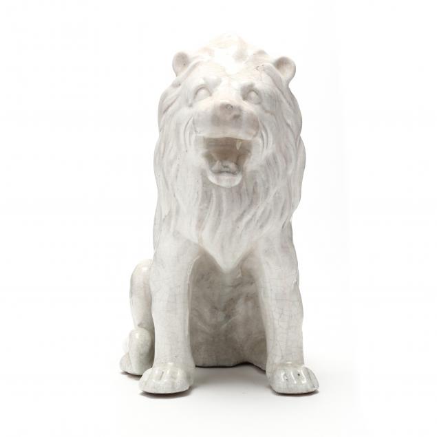 VINTAGE CERAMIC LION Early 20th