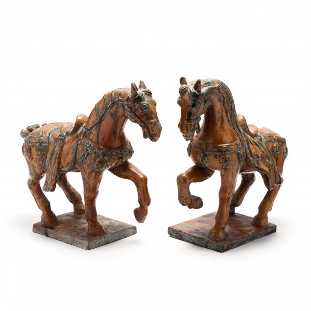 A PAIR OF CHINESE CERAMIC HORSES 34ae1a