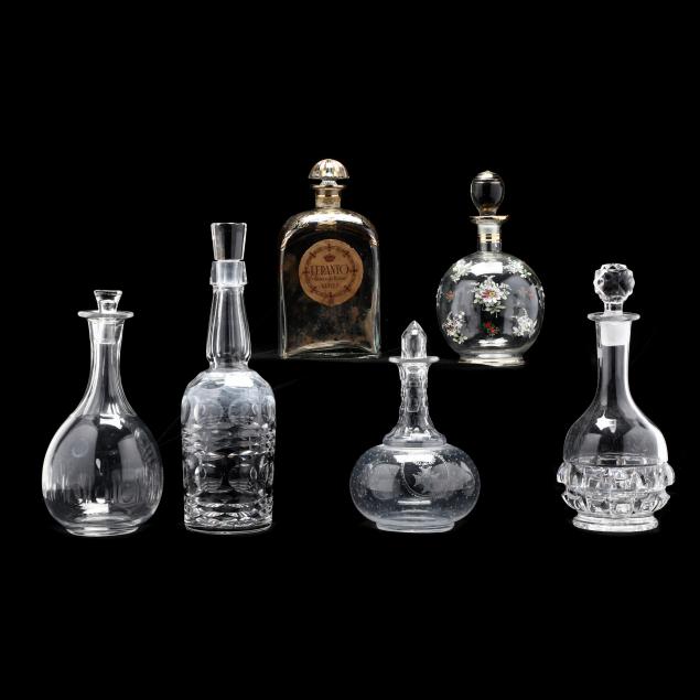 SIX VINTAGE GLASS DECANTERS To 34aeda