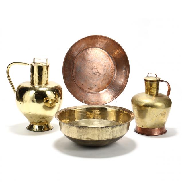 FOUR LARGE COPPER AND BRASS VESSELS 34aef9