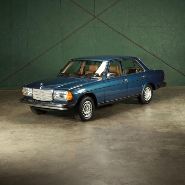 VERY SPECIAL 1985 MERCEDES BENZ 300DT