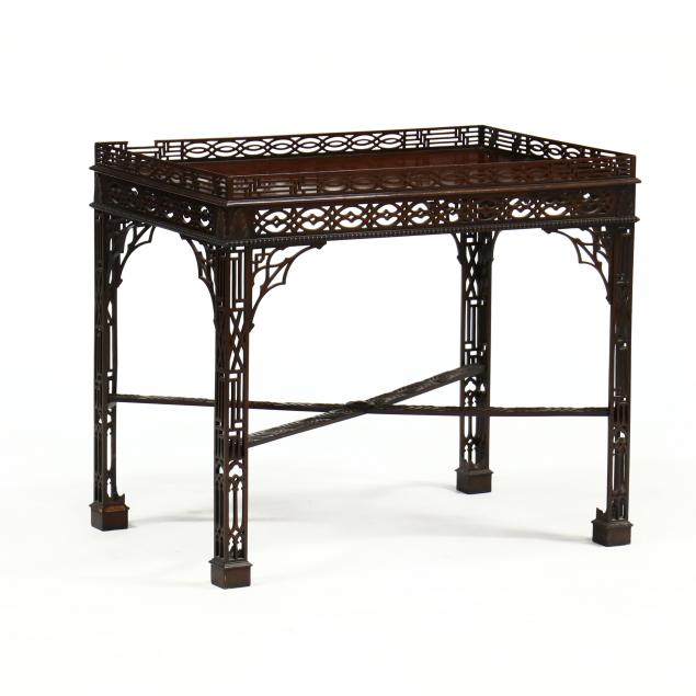 CHINESE CHIPPENDALE STYLE MAHOGANY